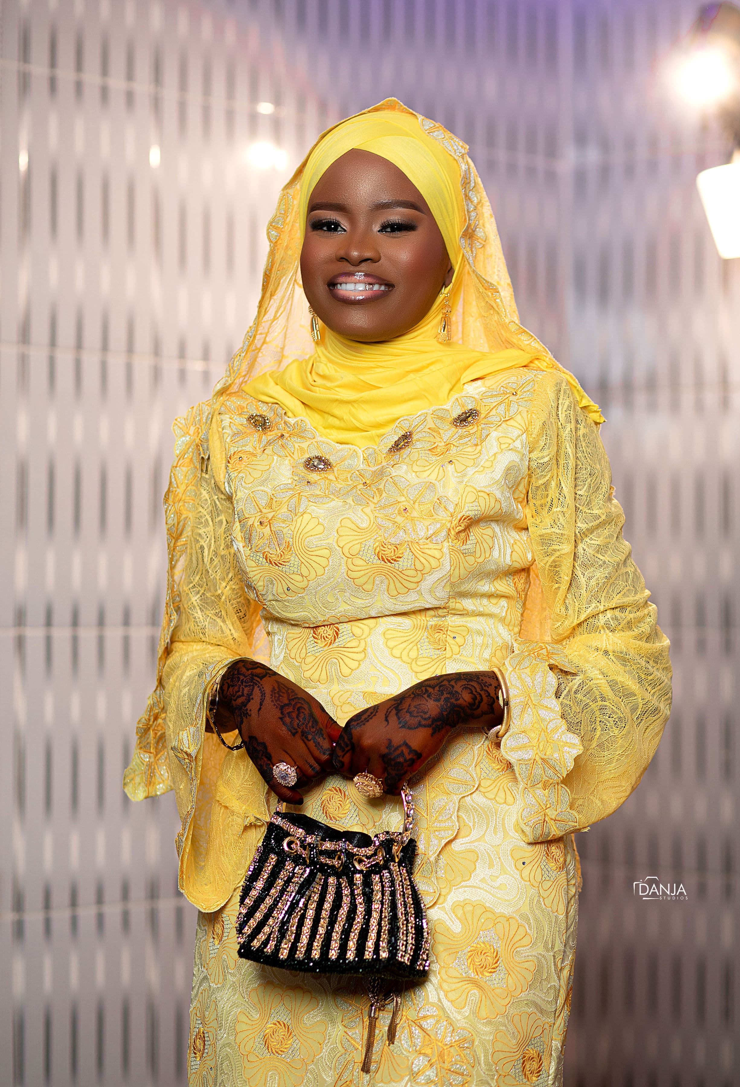 Sutura by Feesah client style 2