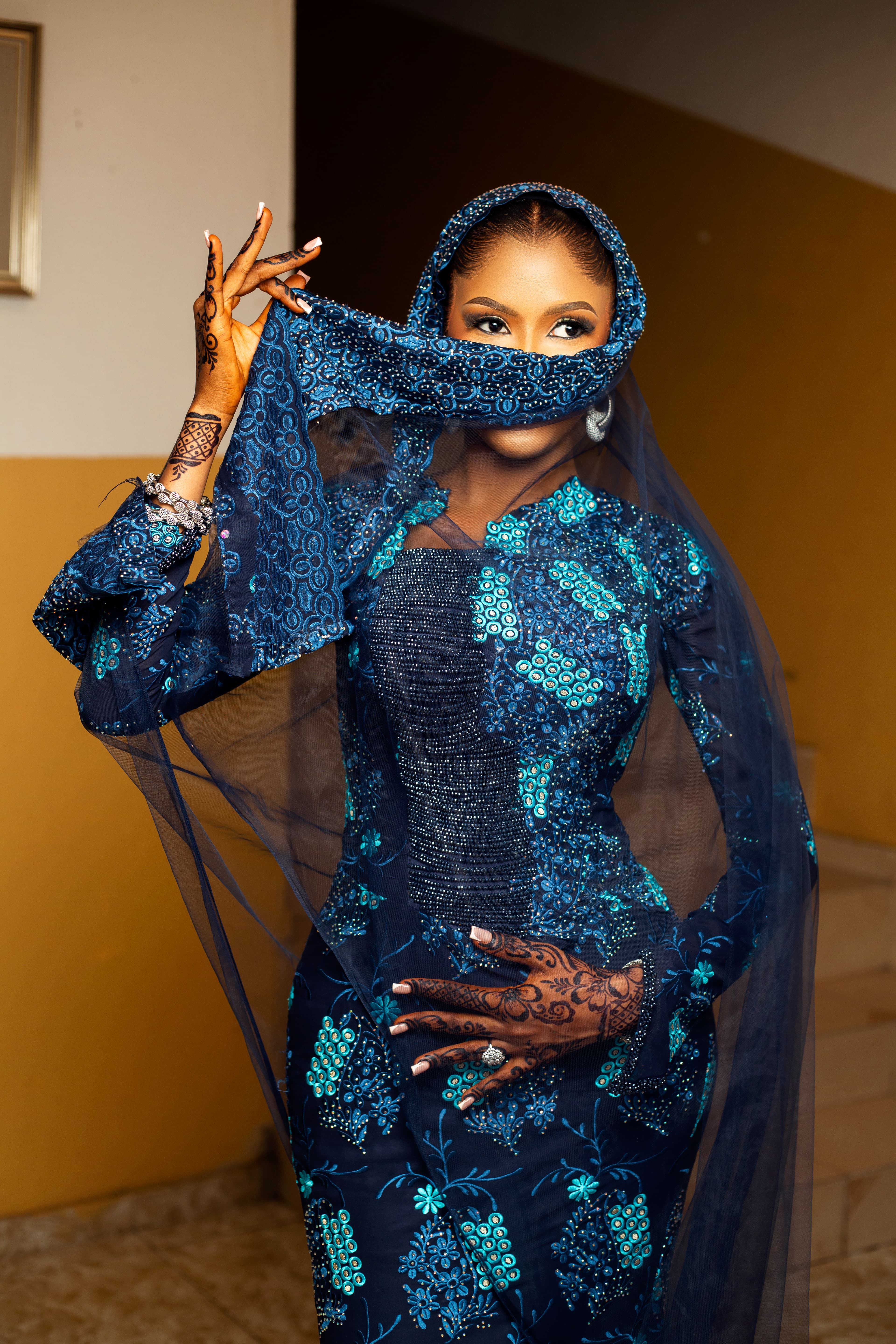 Sutura by Feesah client style 1